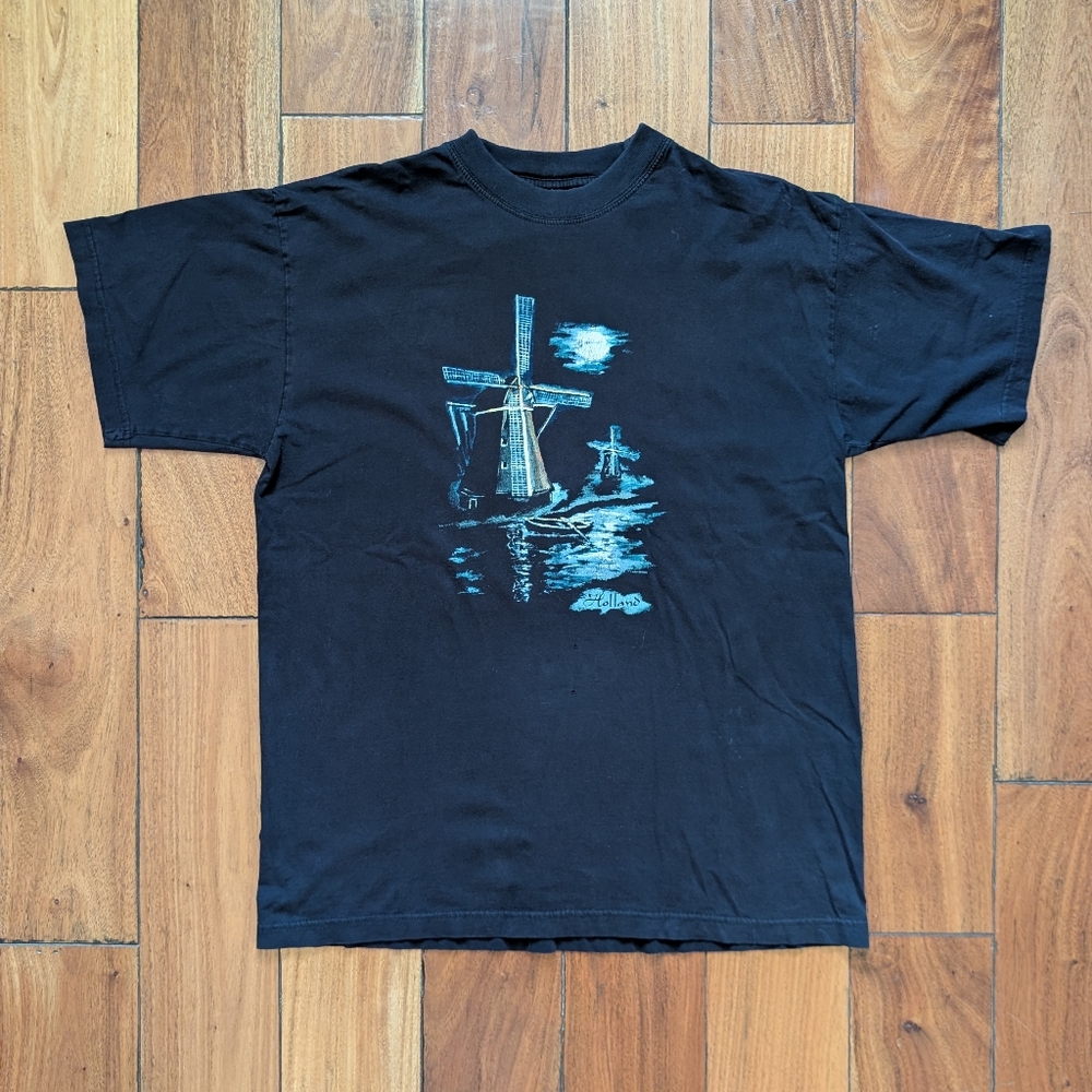 Holland Windmills Vintage Graphic T-shirt (L)